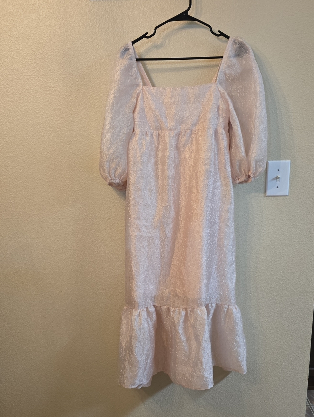 Anthropologie Light Pink Puff Sleeve Tiered Dress